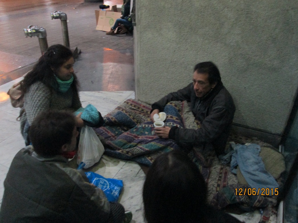 De voluntarios en Santiago de Chile